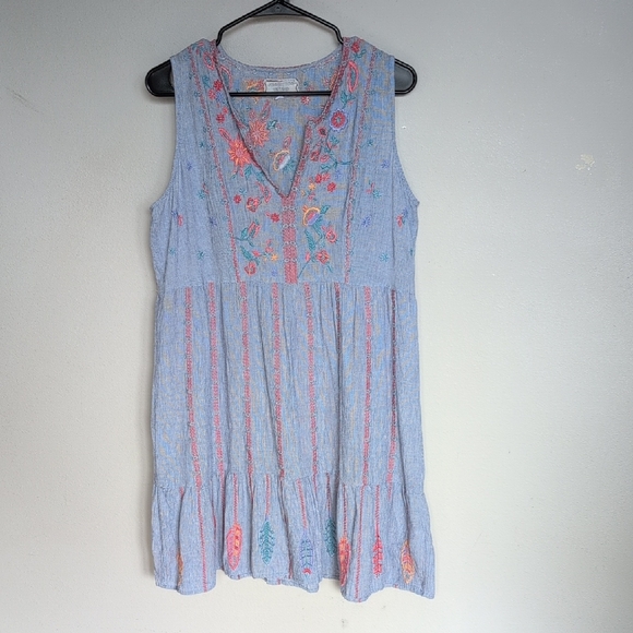 Johnny Was Dresses & Skirts - Johnny Was Workshop Mini Dress with Floral And Feather Embroidery Size Small